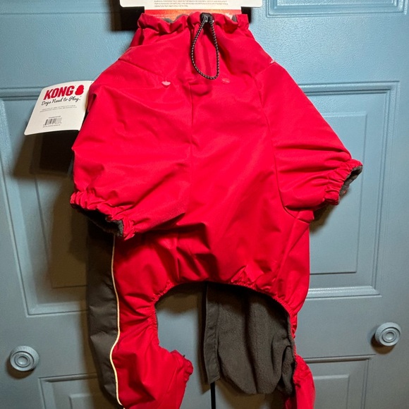 NWT KONG Outerwear Full Coverage Suit Dog Snow Water Resistant MED Red Grey - Picture 10 of 16